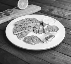 Paneer paratha