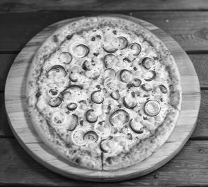 Veggie Delight Pizza
