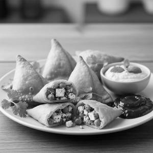 Paneer Samosa