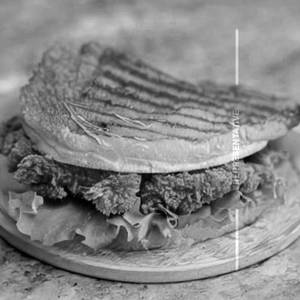 Crispy chicken sandwich
