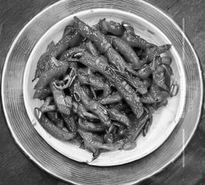 Honey chilli potato sesme