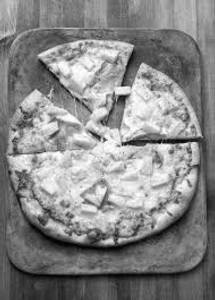 Pineapple mania pizza
