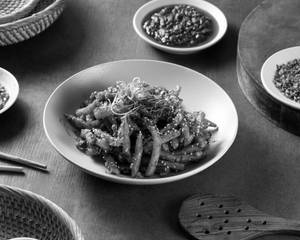 Honey Chilli Sesame Fries