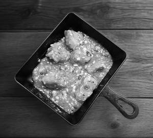 Boneless garlic chicken [6 pieces]