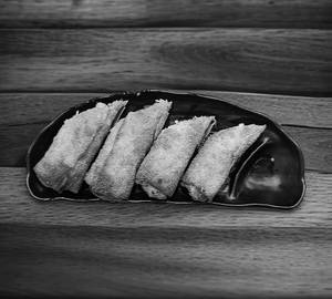 Chicken spring roll [4 pieces]