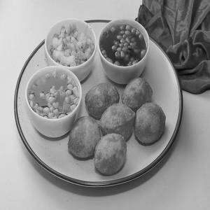 Suji Golgappa