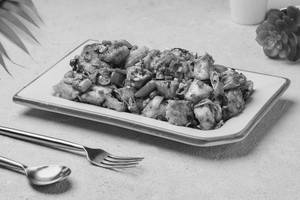 Basil Chilly Paneer