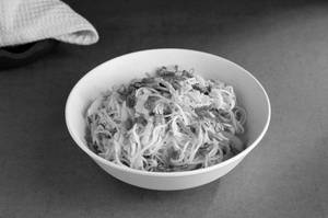Stir-fried Rice Noodles With Chilli Basil - Vegetables