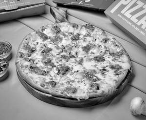 Pizza Mushroom Do Pyaza