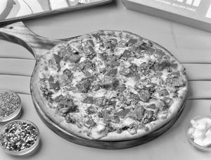 Butter Chicken Pizza