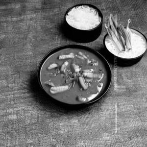 Chilli Baby Corn Gravy