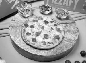Onions And Capsicum Pizza