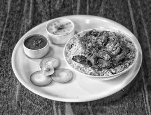 Chicken Wings Hara Masala Biryani