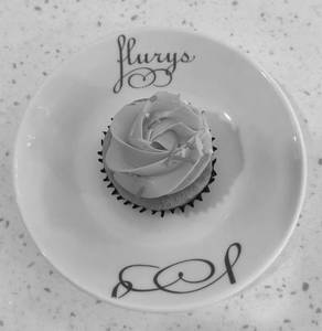 Vanilla Funfetti Cupcake