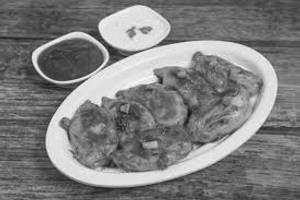 Spicy Garlic Chicken Small Momo G 6