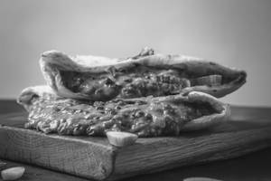 Dal Makhani Naan Turnover [2 Pockets]