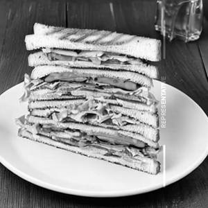 Veg club Sandwich