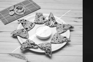Gobi Matar Paratha