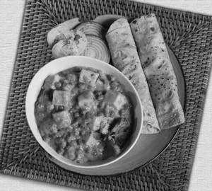 Matar Paneer Thali