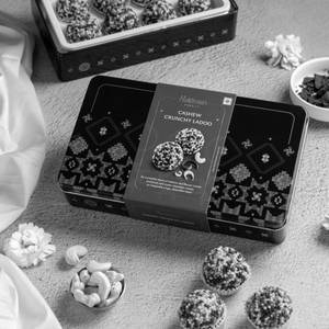 Cashew Crunchy Ladoo