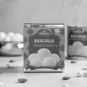 Rasgulla.
