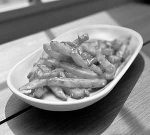 Honey Chilli Potatoes