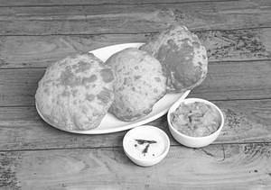 Poori Masala [3 Pieces]