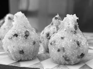 Dadus Spl Coconut Modak