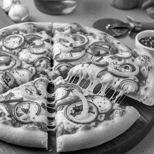 Onion Capsicum Pizza