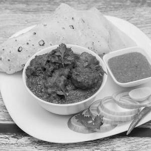 Kathi Rumali With Bombay Banta 250ml