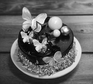Pure Chocolate Fresh Cream Cake