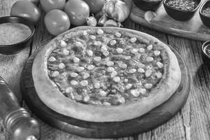 Handtossed Golden Corn Pizza (7'')