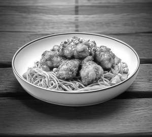 Veg Noodles with Chilli Gobhi