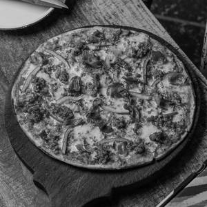 Bonfire Thin Crust Pizza