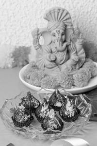 Khajur Modak