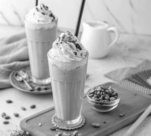 Pistachio Milkshake
