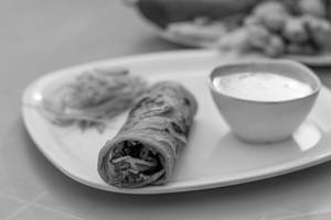 Chicken Tikka with Omelette Roll