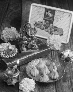 Kaju Roll Modak