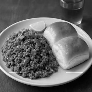 Smoked Nizami Kheema with Khichdi 250 + [500 grams]