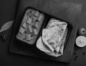 Paneer Tikka Curry - PARATHA Meal