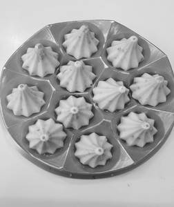 White Chocolate Modaks [6 pcs]