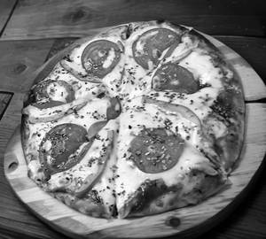 Tomato Cheese Pizza 8*In without onion