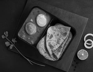 Masala Egg Curry - PARATHA Meal