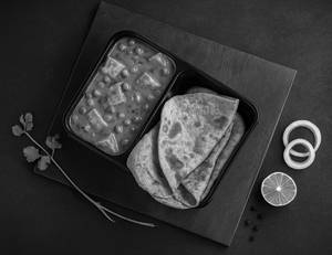 Matar Paneer - PARATHA Meal