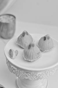 Khoya Kesar Modak.