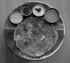 Masala Utappam