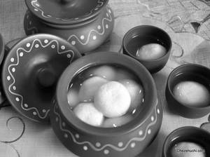 White rasgolla