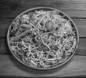 Chicken hakka noodles