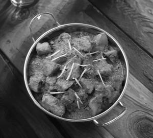 Chicken handi bonein
