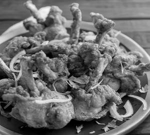 Chicken lollipop [main course]